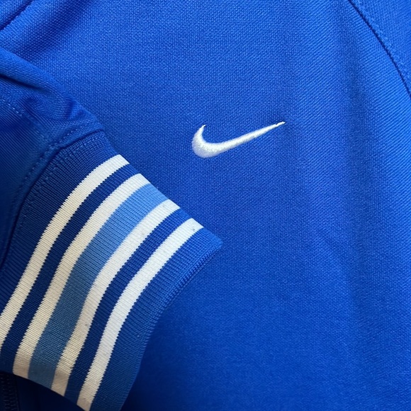 Vintage Nike Athletic Dept Zip-Up Sweater - Picture 4 of 4